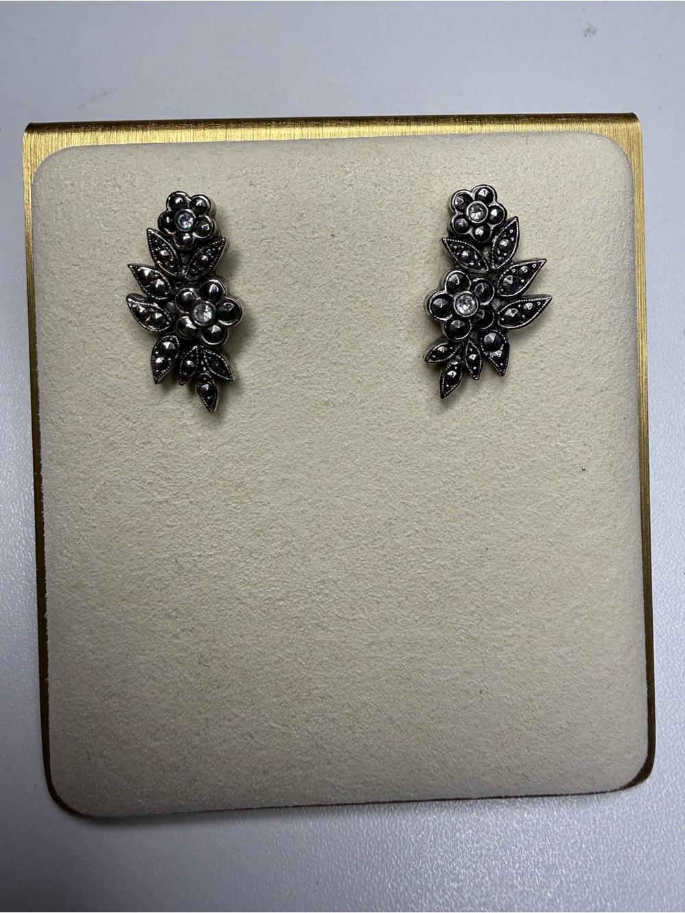 Avon‎ Silver Floral Marcasite Accent Earrings